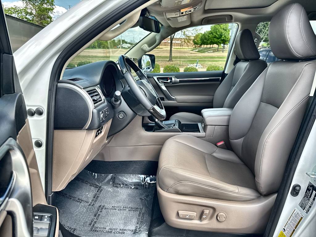 Thumbnail: 2023 Lexus GX - 11