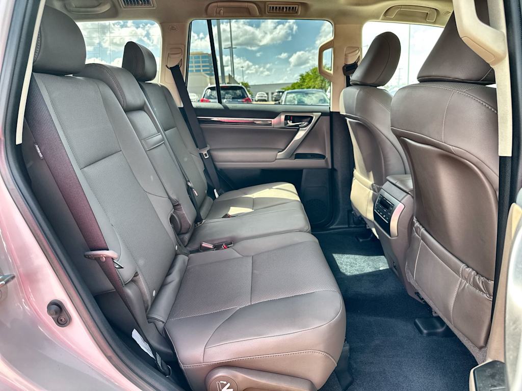 Thumbnail: 2023 Lexus GX - 26