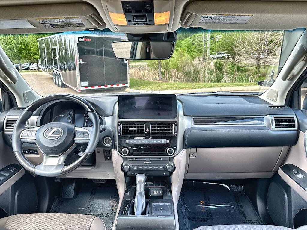 Thumbnail: 2023 Lexus GX - 2