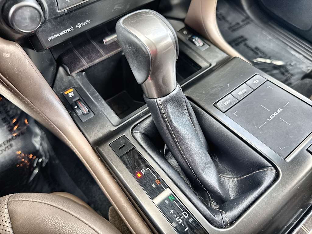 Thumbnail: 2023 Lexus GX - 15