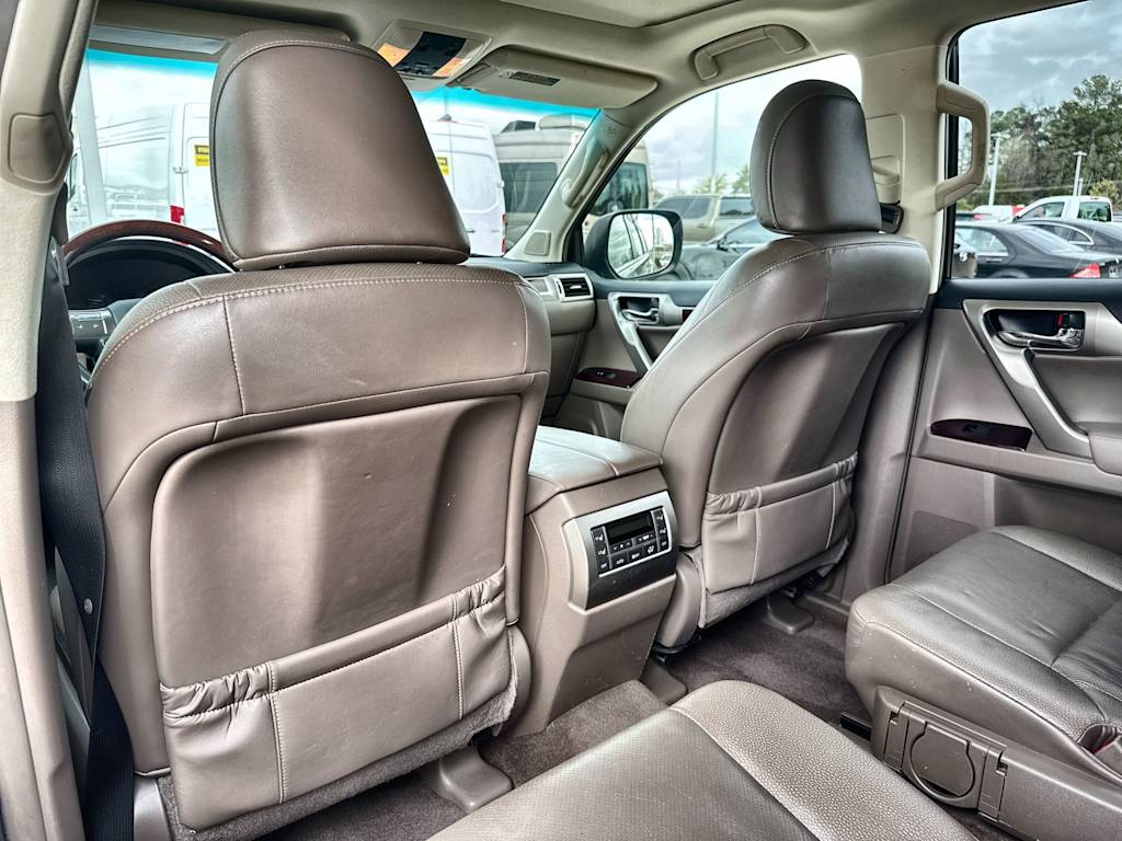 Thumbnail: 2017 Lexus GX - 25