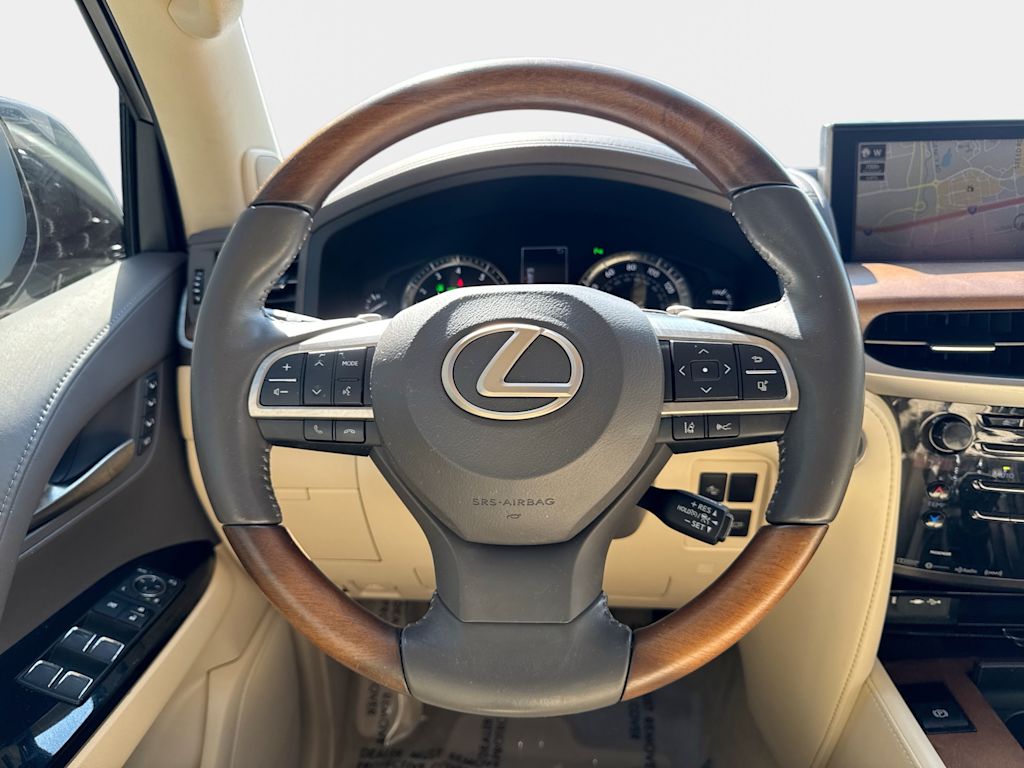 Thumbnail: 2020 Lexus LX - 10