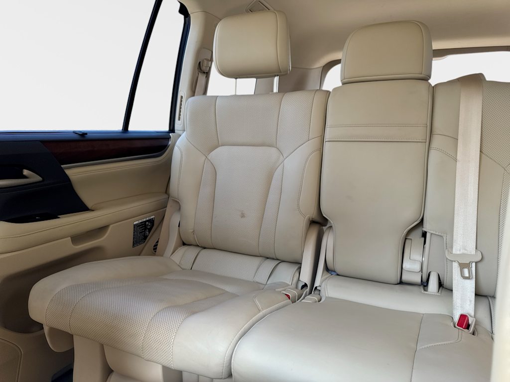 Thumbnail: 2020 Lexus LX - 25