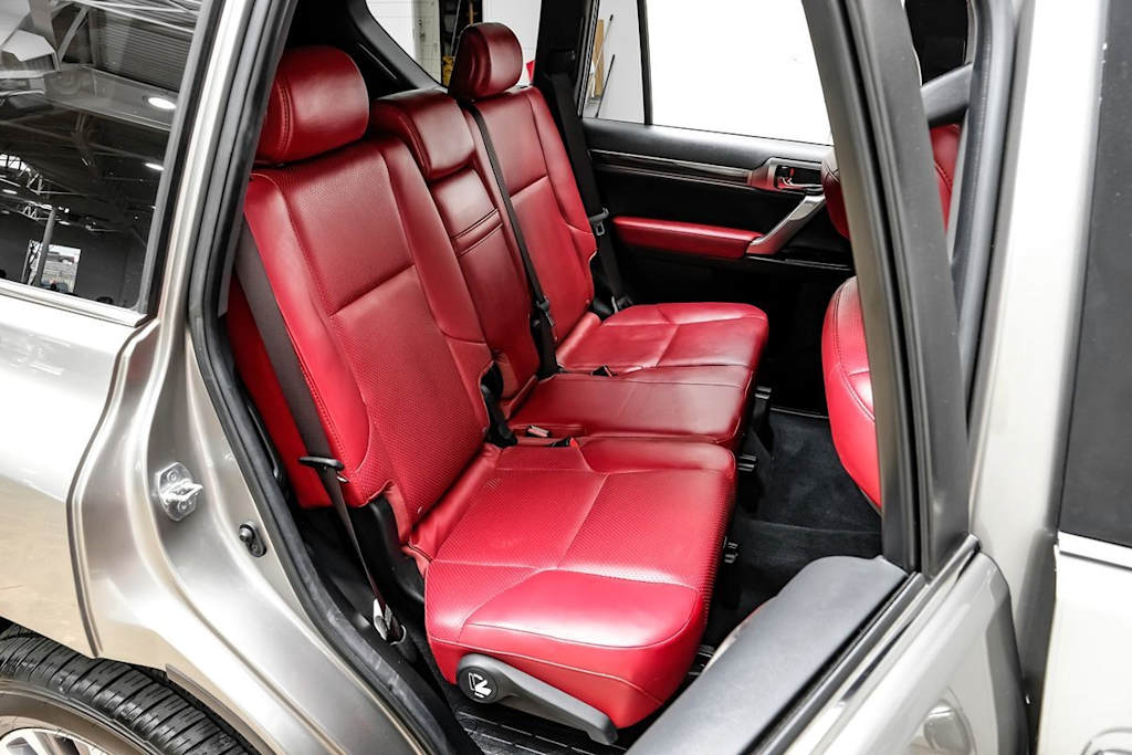 Thumbnail: 2023 Lexus GX - 13