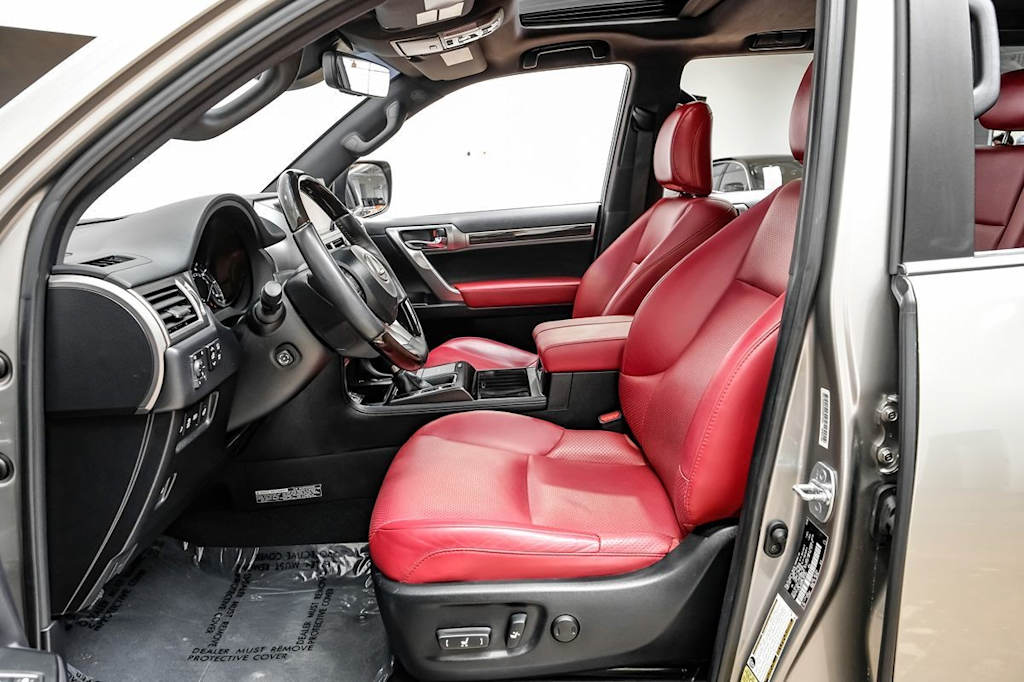 Thumbnail: 2023 Lexus GX - 11