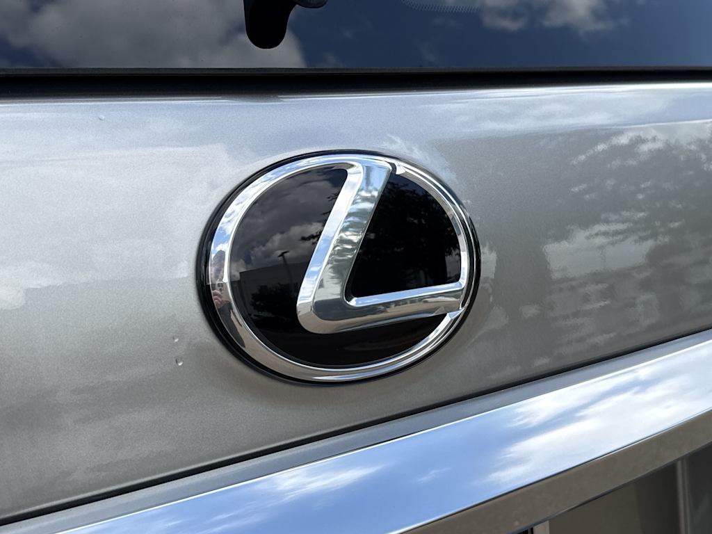 Thumbnail: 2023 Lexus GX - 7