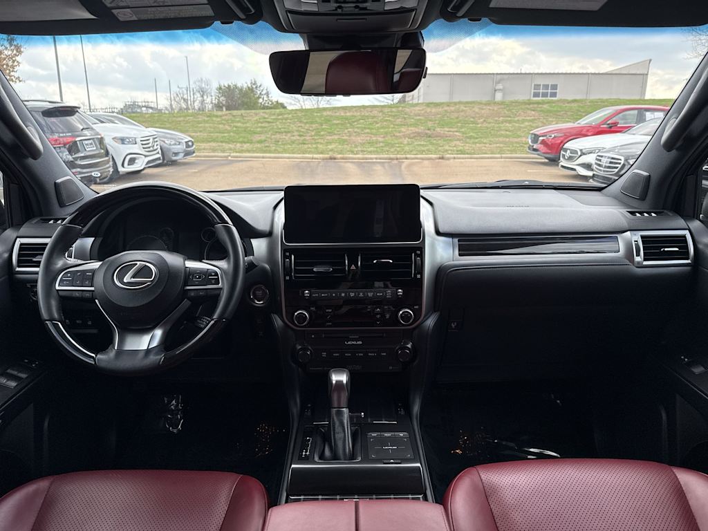 Thumbnail: 2023 Lexus GX - 10