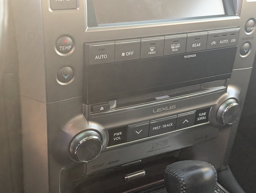 Thumbnail: 2017 Lexus GX - 10