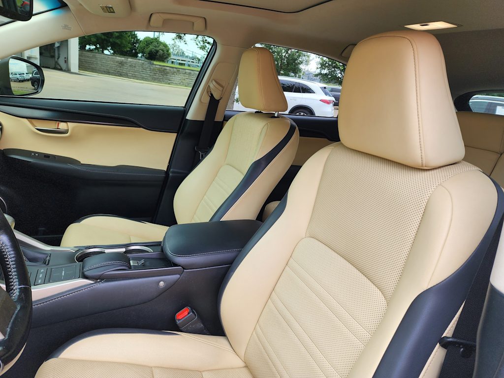 Thumbnail: 2017 Lexus NX - 8
