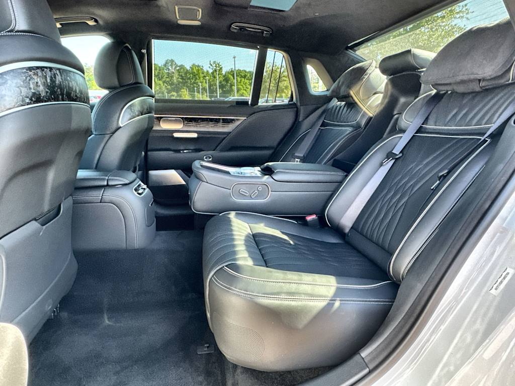 Thumbnail: 2026 Genesis G90 - 10