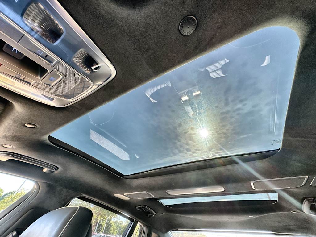 Thumbnail: 2026 Genesis G90 - 28