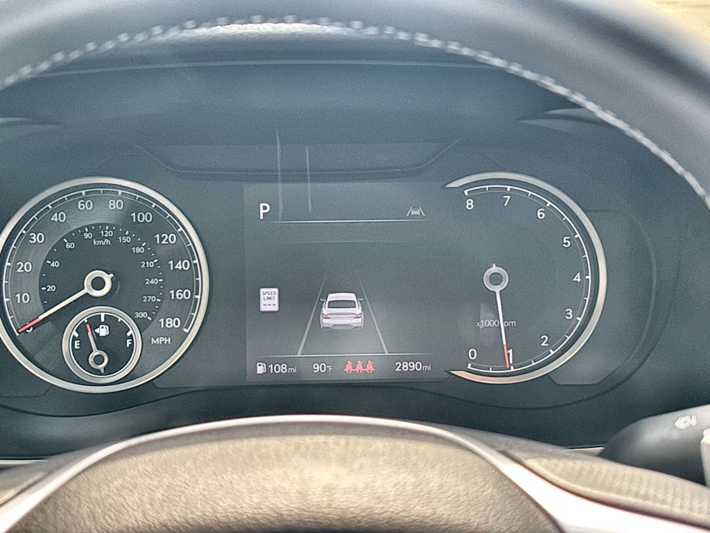Thumbnail: 2026 Genesis G70 - 16
