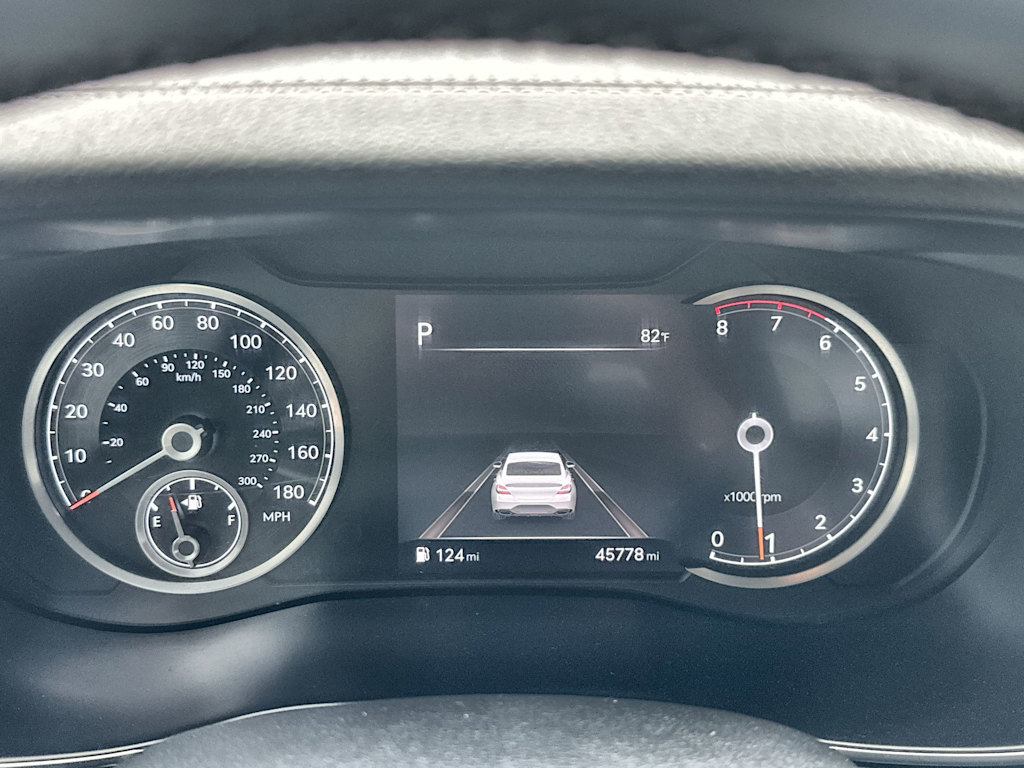 Thumbnail: 2023 Genesis G70 - 15