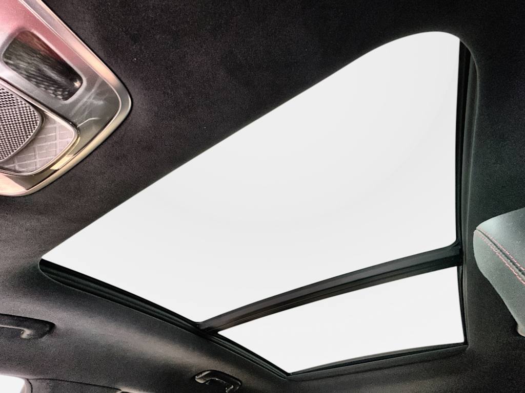 Thumbnail: 2022 Genesis GV70 - 36