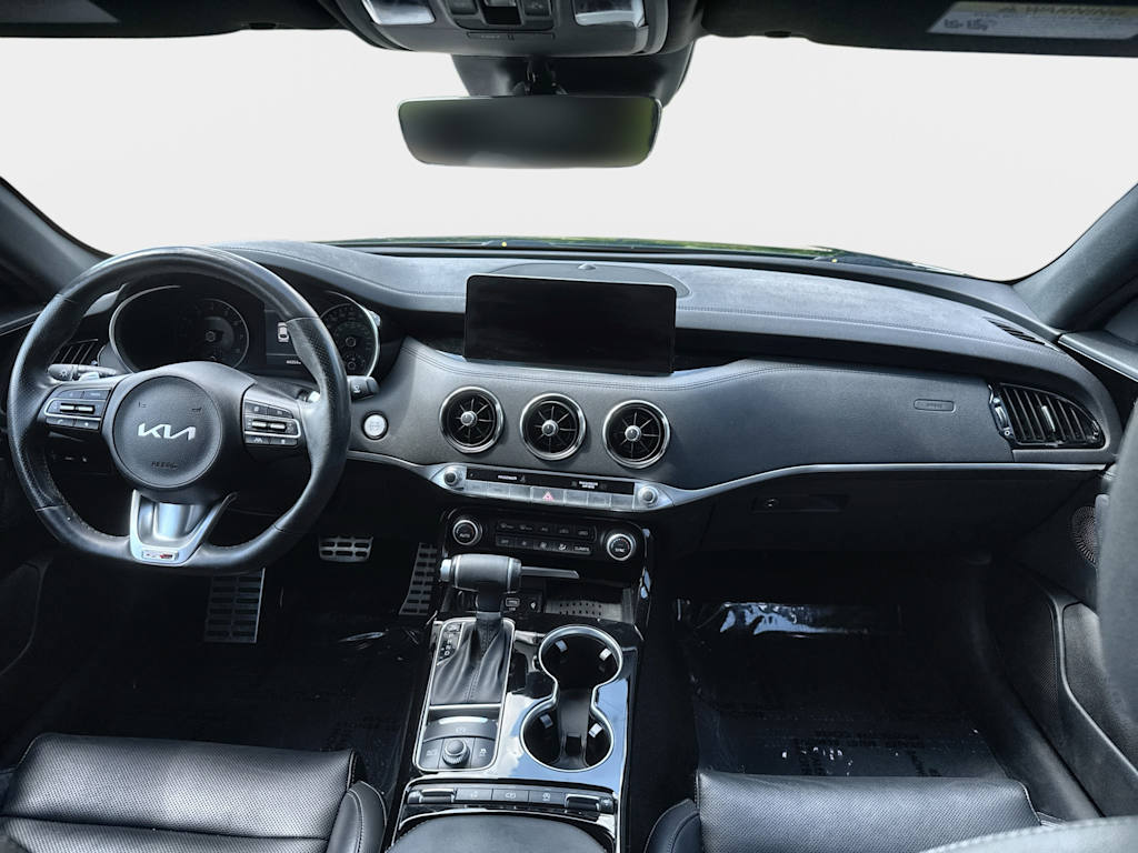 Thumbnail: 2022 Kia Stinger - 2