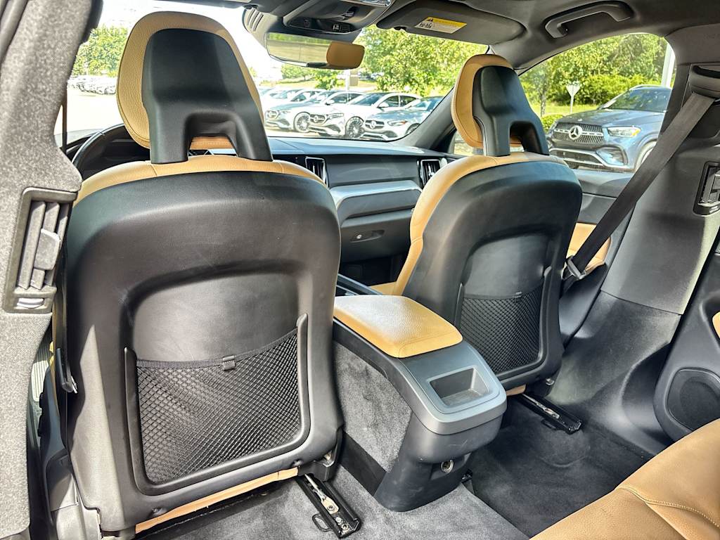 Thumbnail: 2019 Volvo XC60 - 24