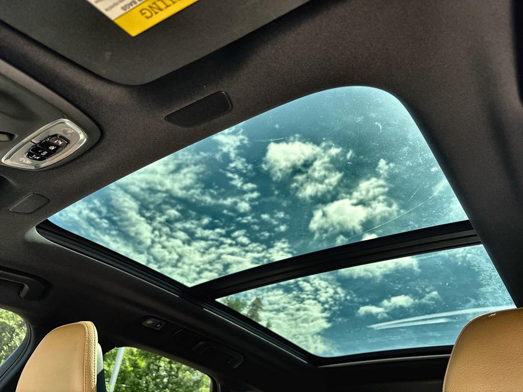 Thumbnail: 2019 Volvo XC60 - 28