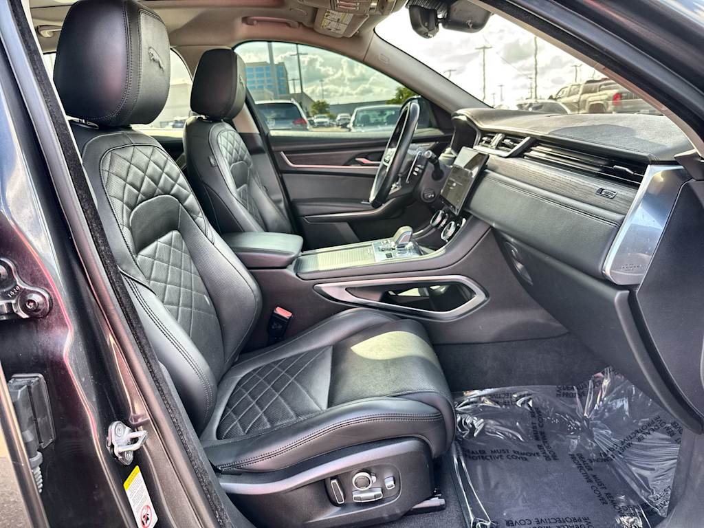 Thumbnail: 2021 Jaguar F-Pace - 20