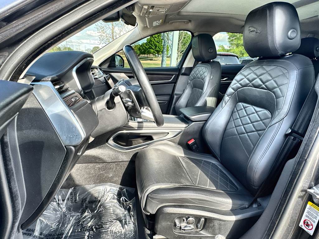 Thumbnail: 2021 Jaguar F-Pace - 12