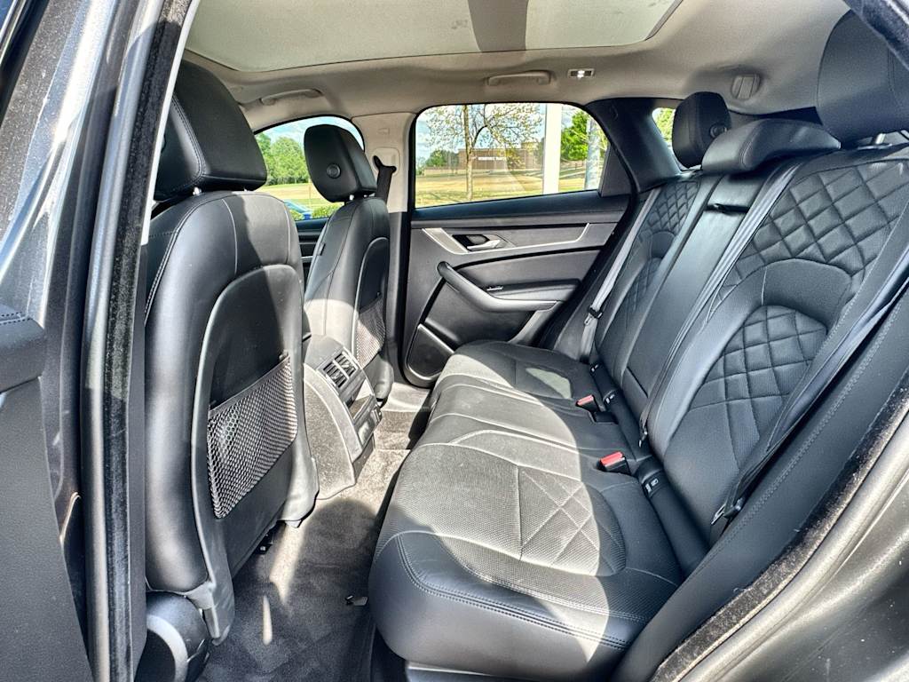 Thumbnail: 2021 Jaguar F-Pace - 13