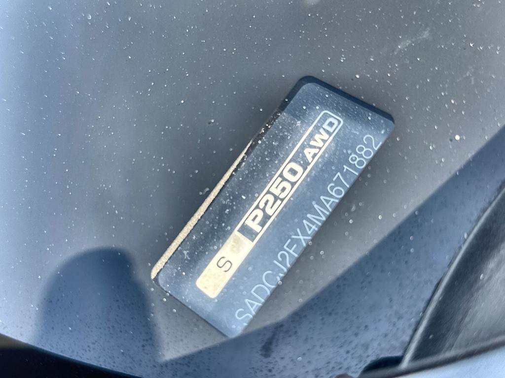 Thumbnail: 2021 Jaguar F-Pace - 27