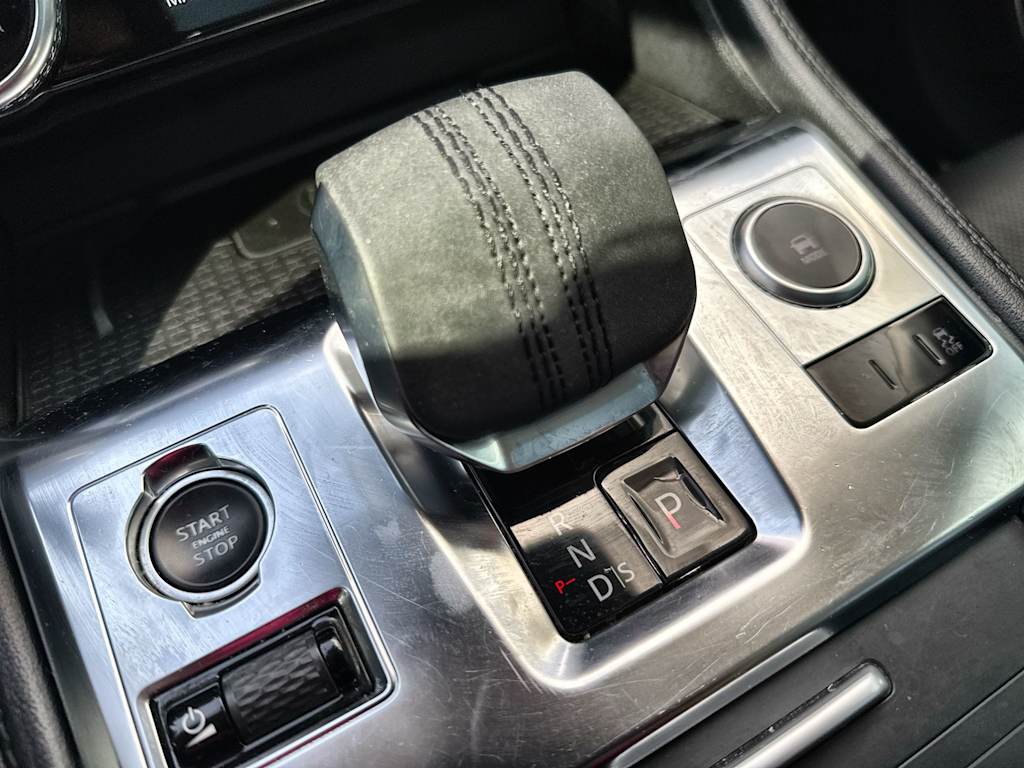 Thumbnail: 2021 Jaguar F-Pace - 15