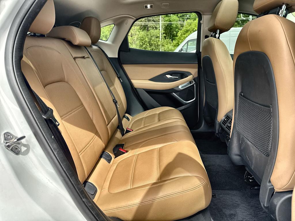 Thumbnail: 2021 Jaguar E-Pace - 24