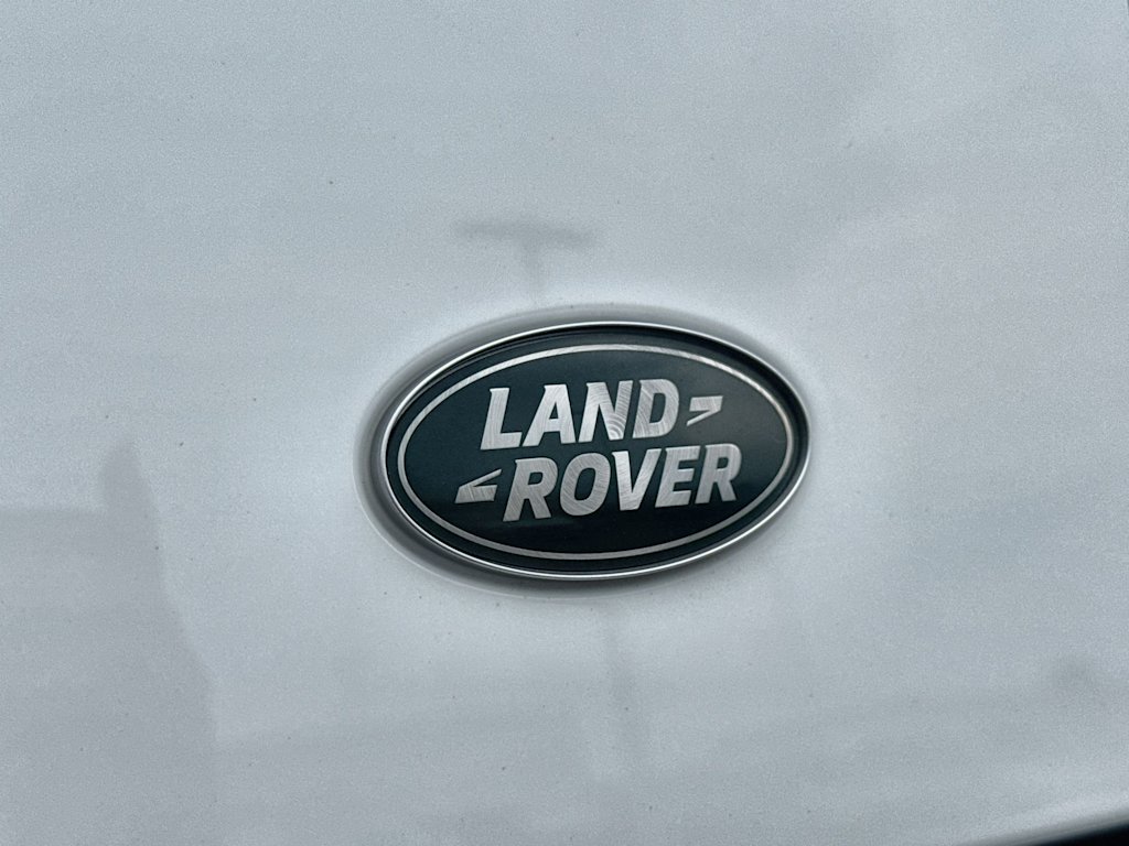 Thumbnail: 2024 Land Rover Defender - 27