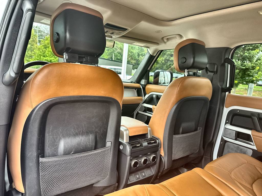 Thumbnail: 2024 Land Rover Defender - 28