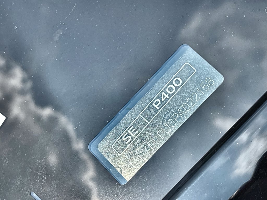 Thumbnail: 2023 Land Rover Range Rover - 28