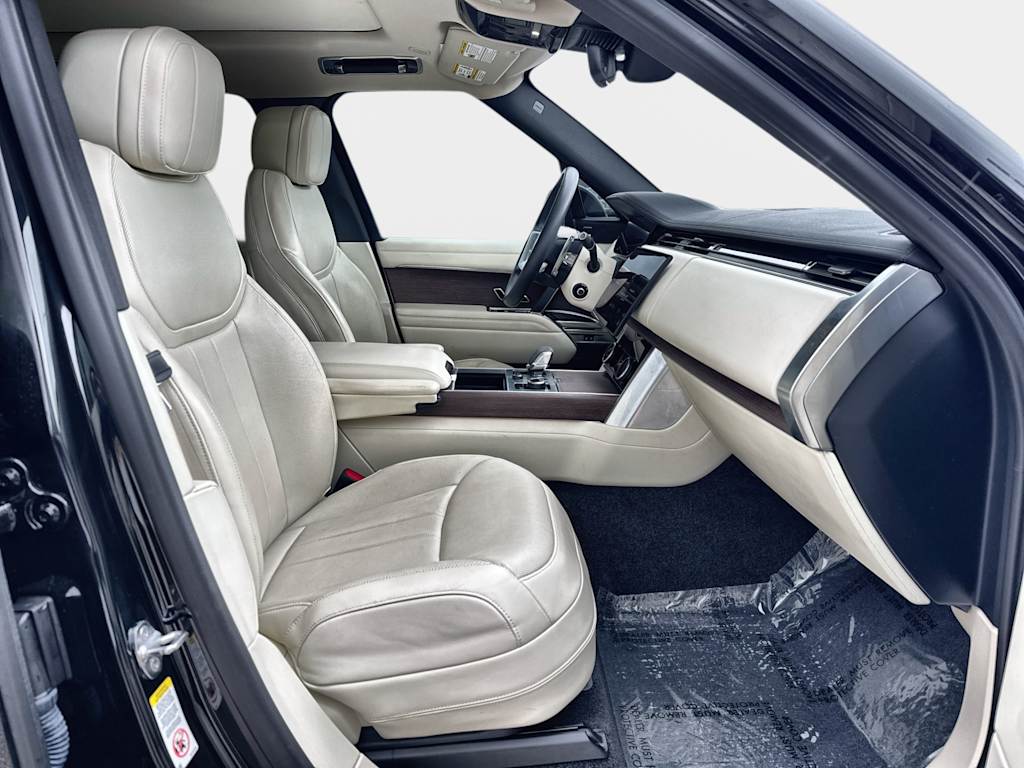 Thumbnail: 2023 Land Rover Range Rover - 19