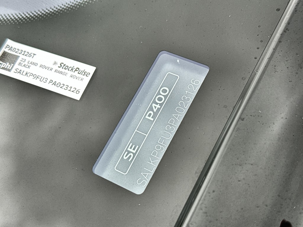 Thumbnail: 2023 Land Rover Range Rover - 26