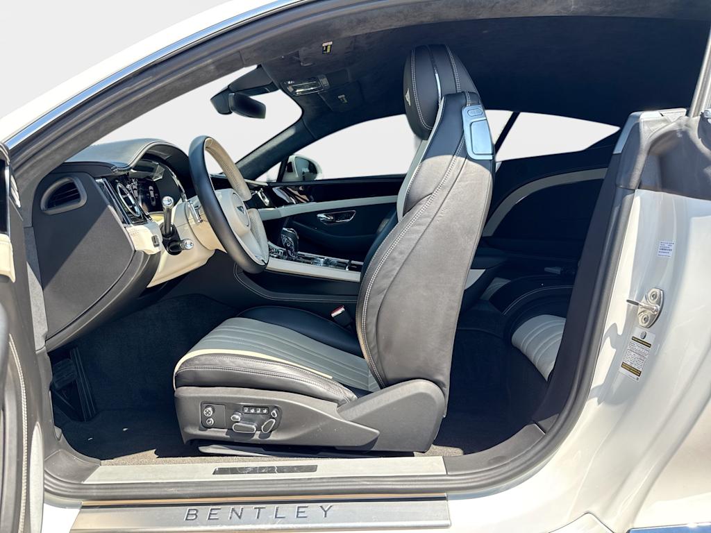Thumbnail: 2020 Bentley Continental - 11