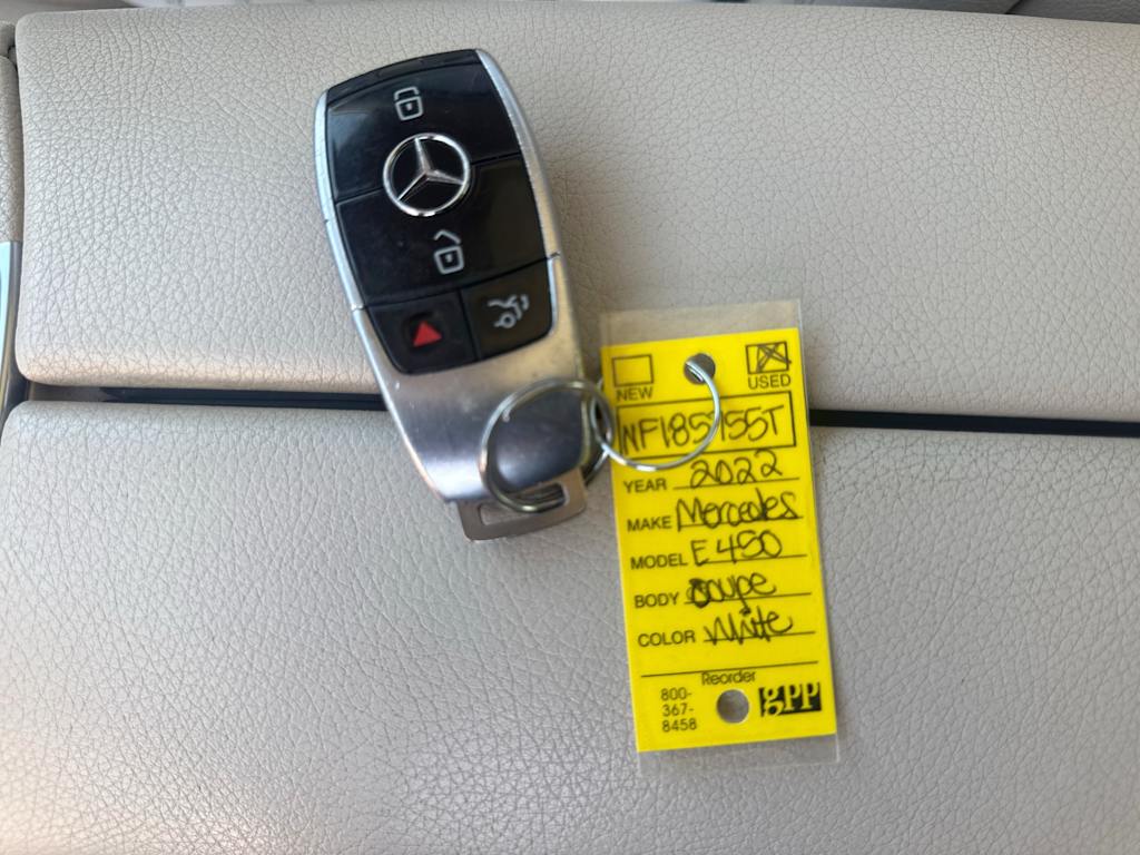 Thumbnail: 2022 Mercedes-Benz E-Class - 10