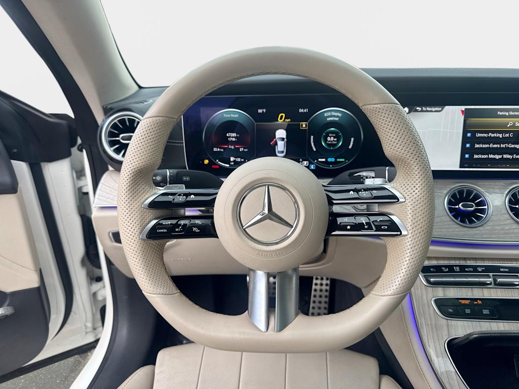 Thumbnail: 2022 Mercedes-Benz E-Class - 10