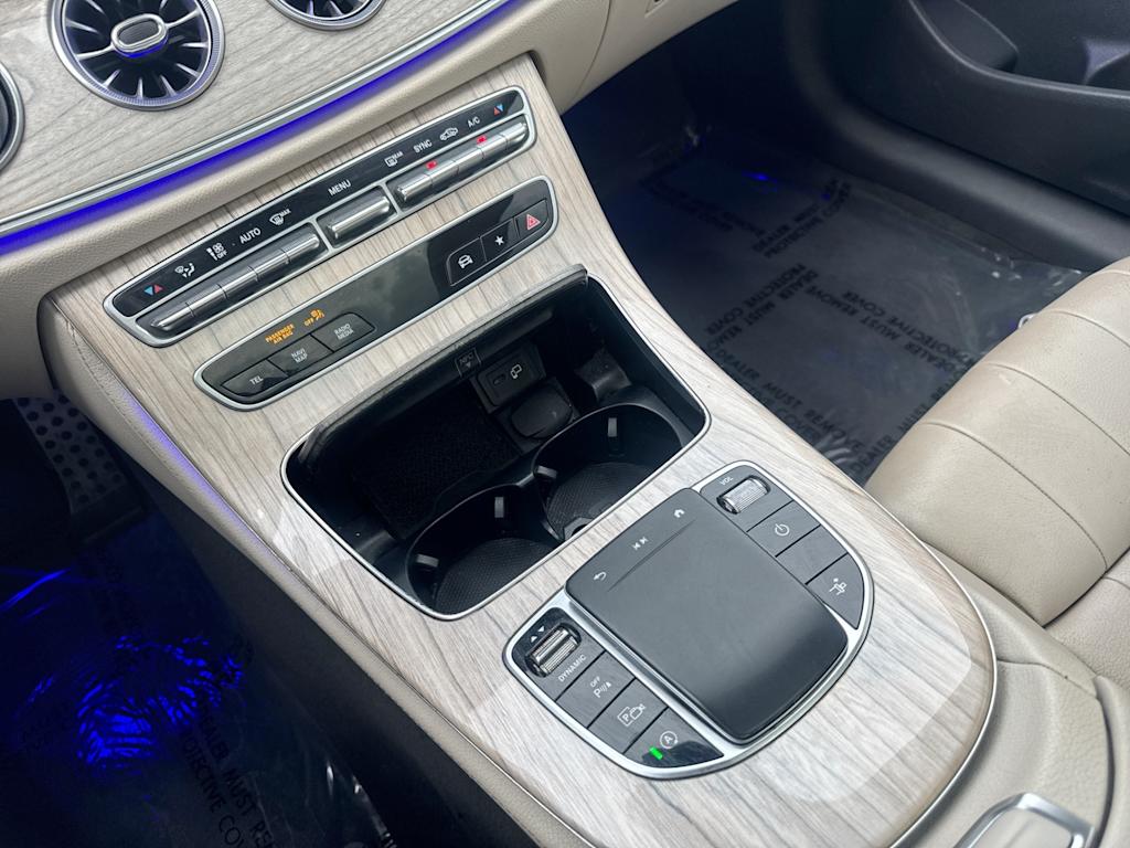 Thumbnail: 2022 Mercedes-Benz E-Class - 14