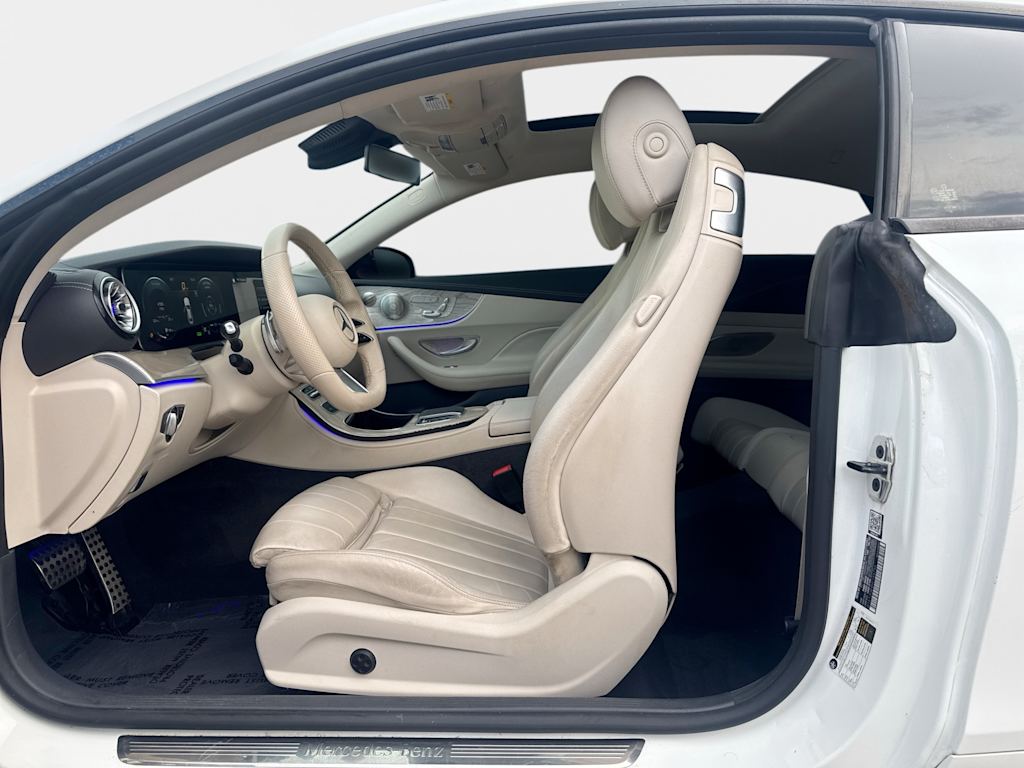 Thumbnail: 2022 Mercedes-Benz E-Class - 11