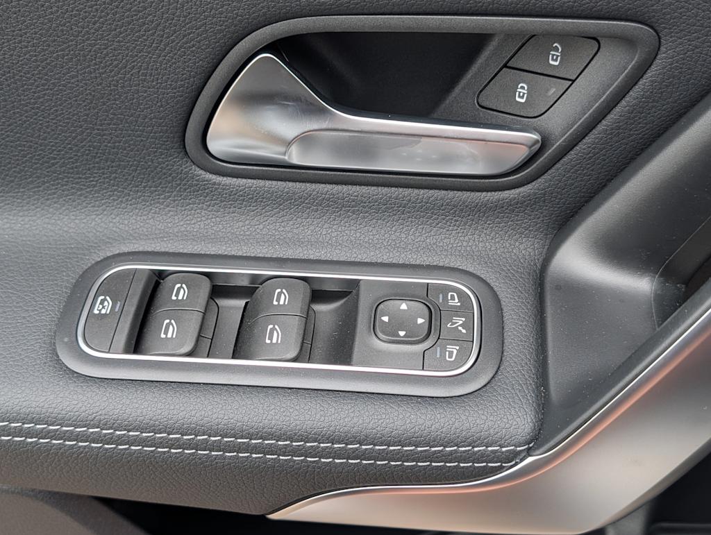 Thumbnail: 2026 Mercedes-Benz CLA - 24