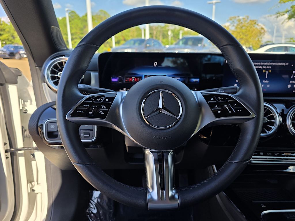 Thumbnail: 2025 Mercedes-Benz CLA - 8