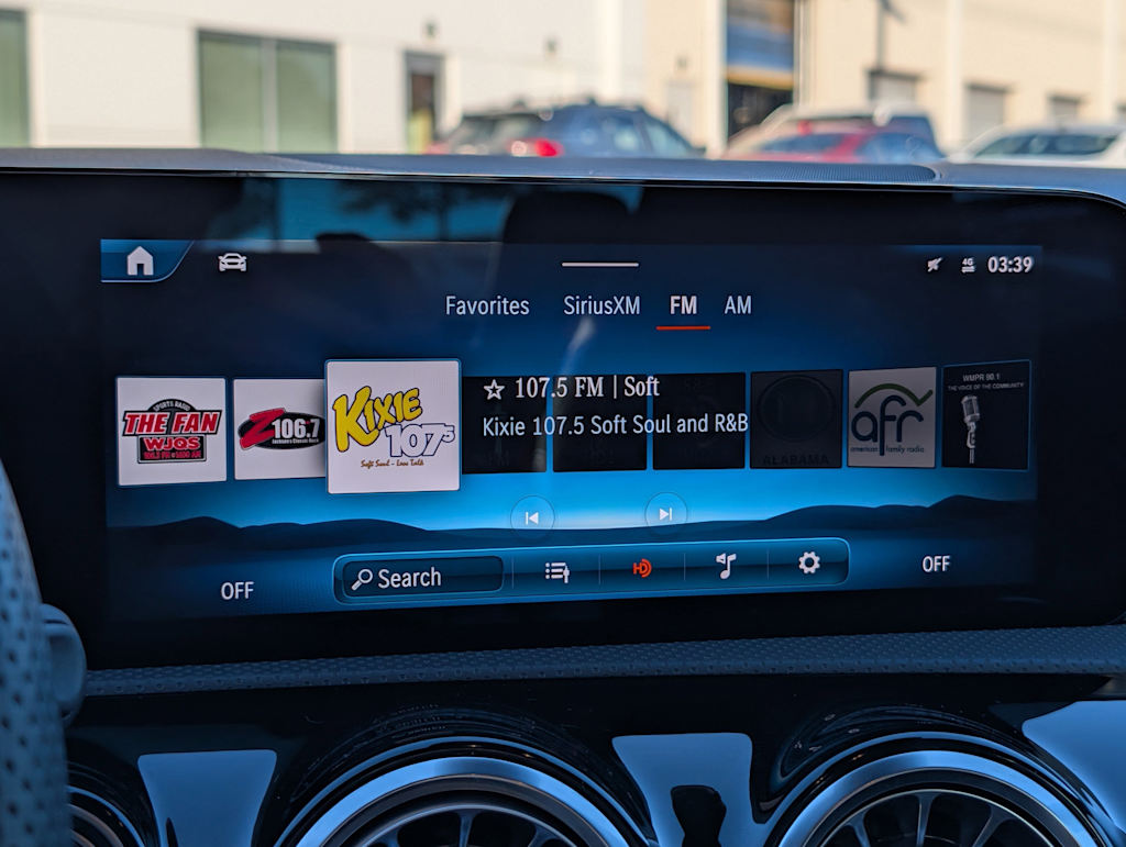 Thumbnail: 2025 Mercedes-Benz CLA - 12