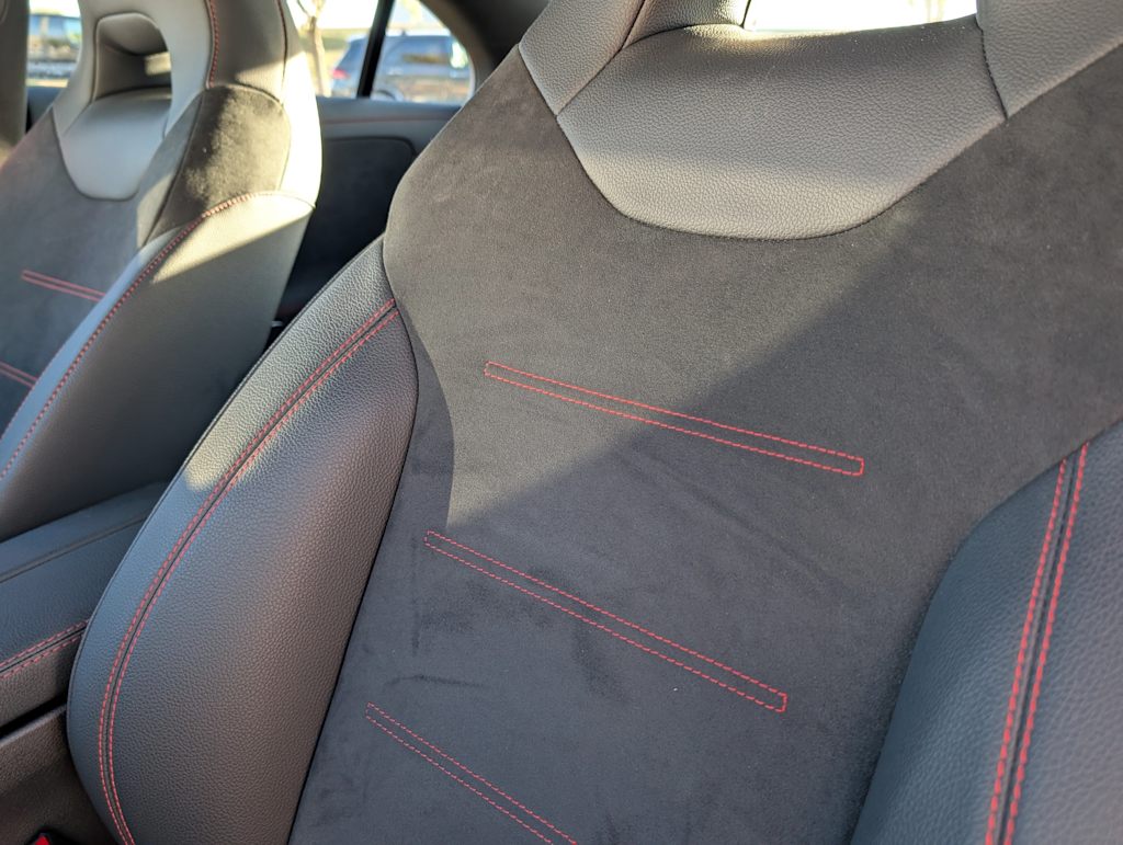 Thumbnail: 2025 Mercedes-Benz CLA - 10