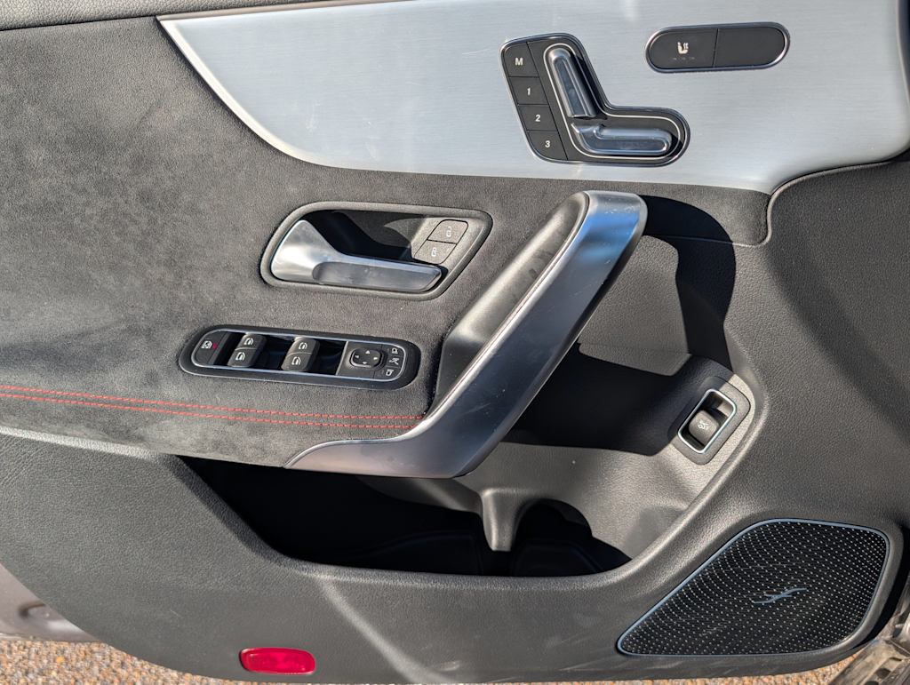 Thumbnail: 2025 Mercedes-Benz CLA - 26