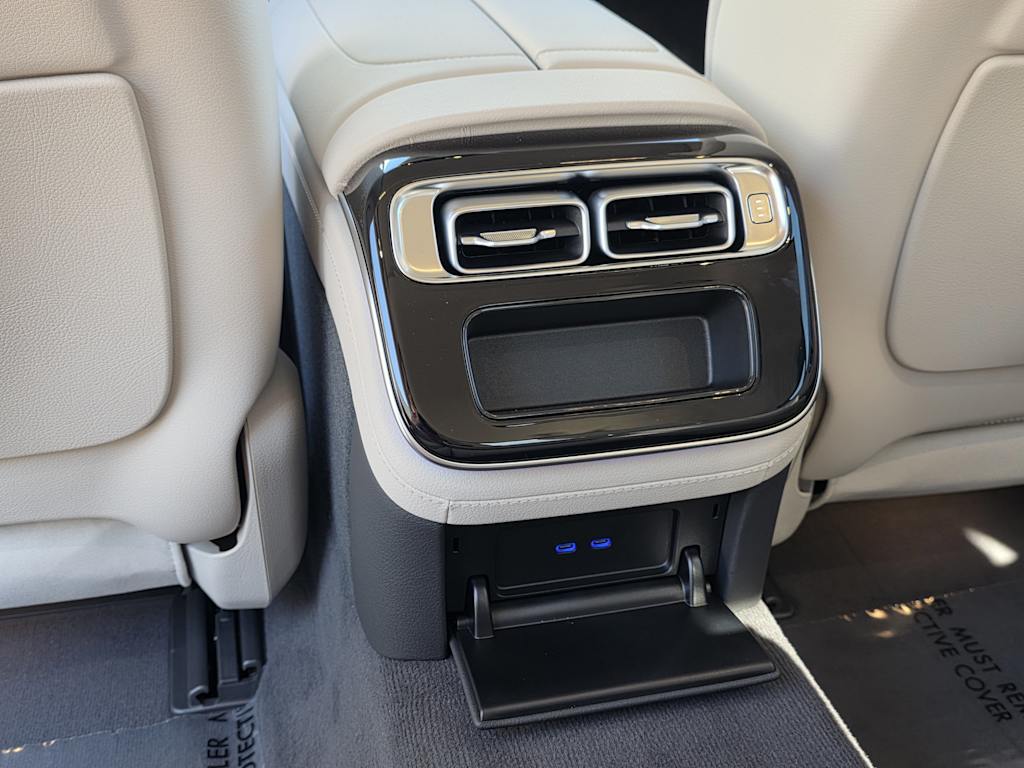 Thumbnail: 2026 Mercedes-Benz S-Class - 21