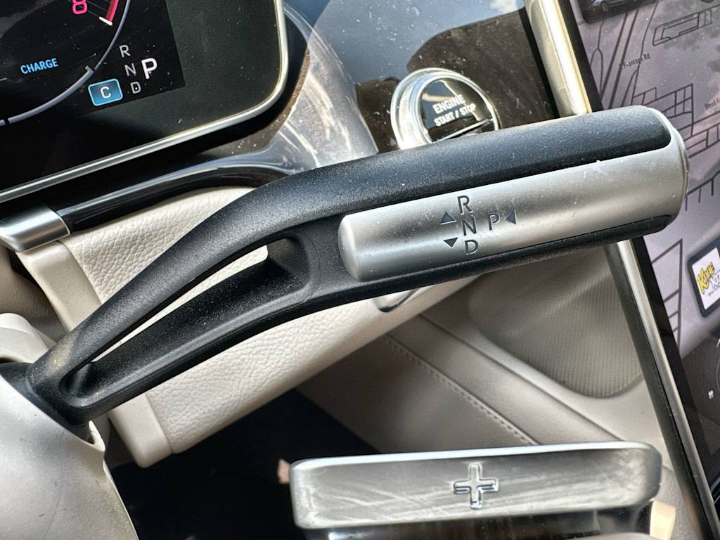 Thumbnail: 2023 Mercedes-Benz S-Class - 25