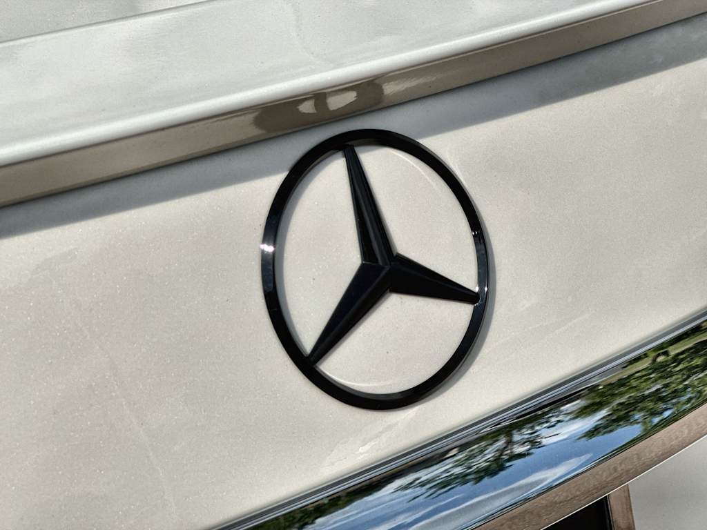 Thumbnail: 2023 Mercedes-Benz S-Class - 22