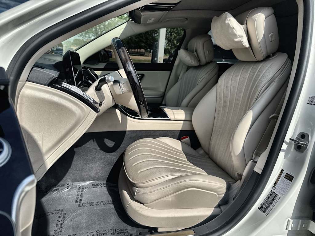 Thumbnail: 2023 Mercedes-Benz S-Class - 12