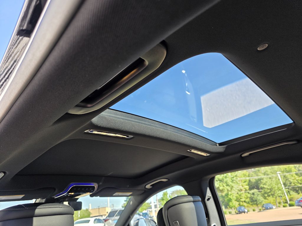 Thumbnail: 2026 Mercedes-Benz S-Class - 22