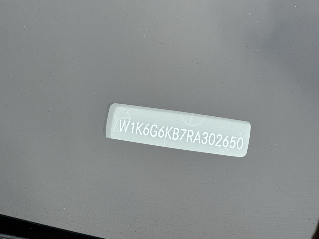 Thumbnail: 2024 Mercedes-Benz S-Class - 28