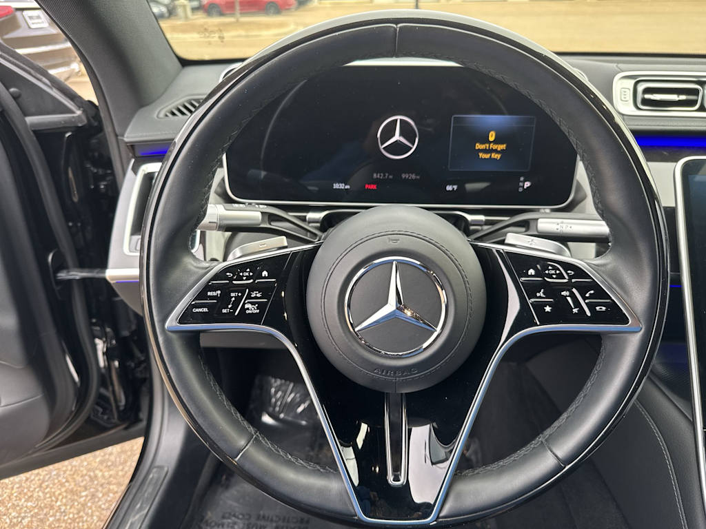 Thumbnail: 2024 Mercedes-Benz S-Class - 8