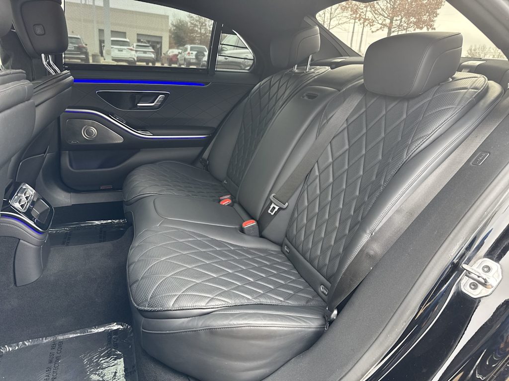 Thumbnail: 2024 Mercedes-Benz S-Class - 23